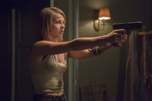 【サバイバル・ドライブ】 裸のイケメンに要注意！